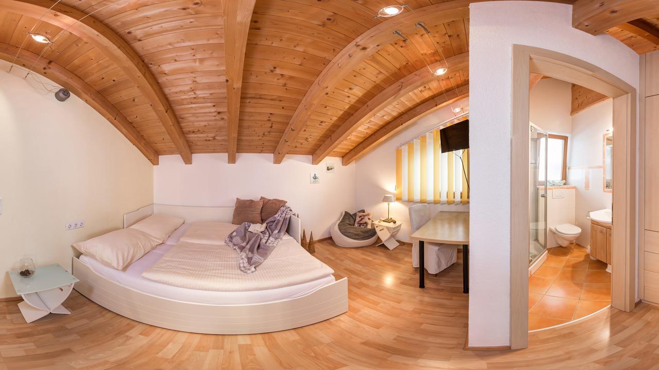 Landvilla Romantika แลร์มอส ภายนอก รูปภาพ