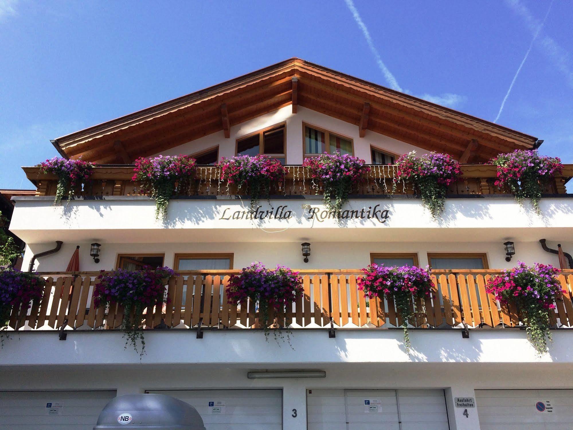 Landvilla Romantika แลร์มอส ภายนอก รูปภาพ